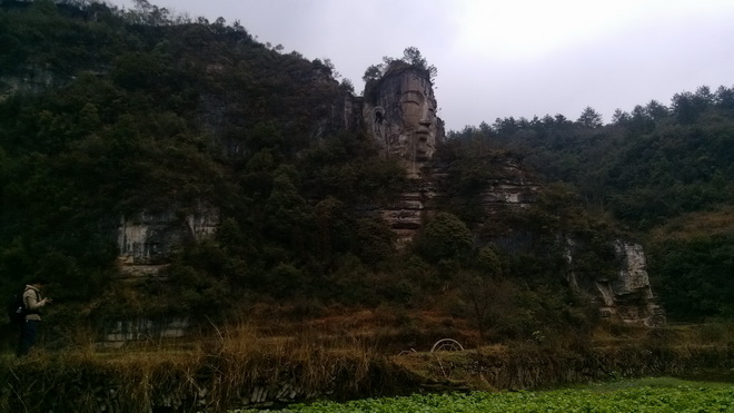 貴陽白云都拉營下水大佛